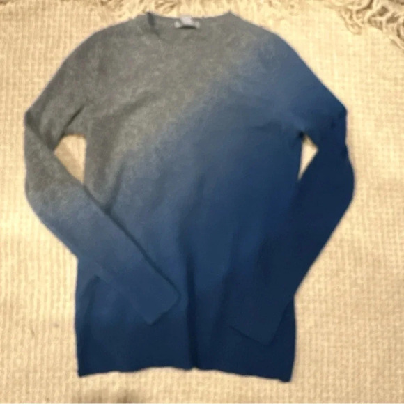 HAYDEN WOMENS SWEATHER
100% CASHMERE COLORFUL XS
TINY HOLE SLEEVE LONG SLEEVE - Picture 3 of 7